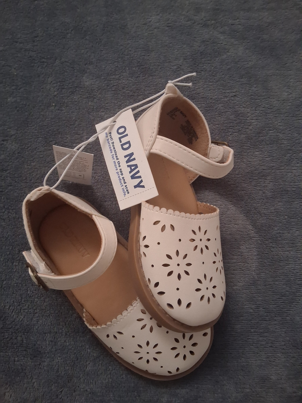 Old Navy White Floral Cutout Ankle-Strap Sandals for Girls